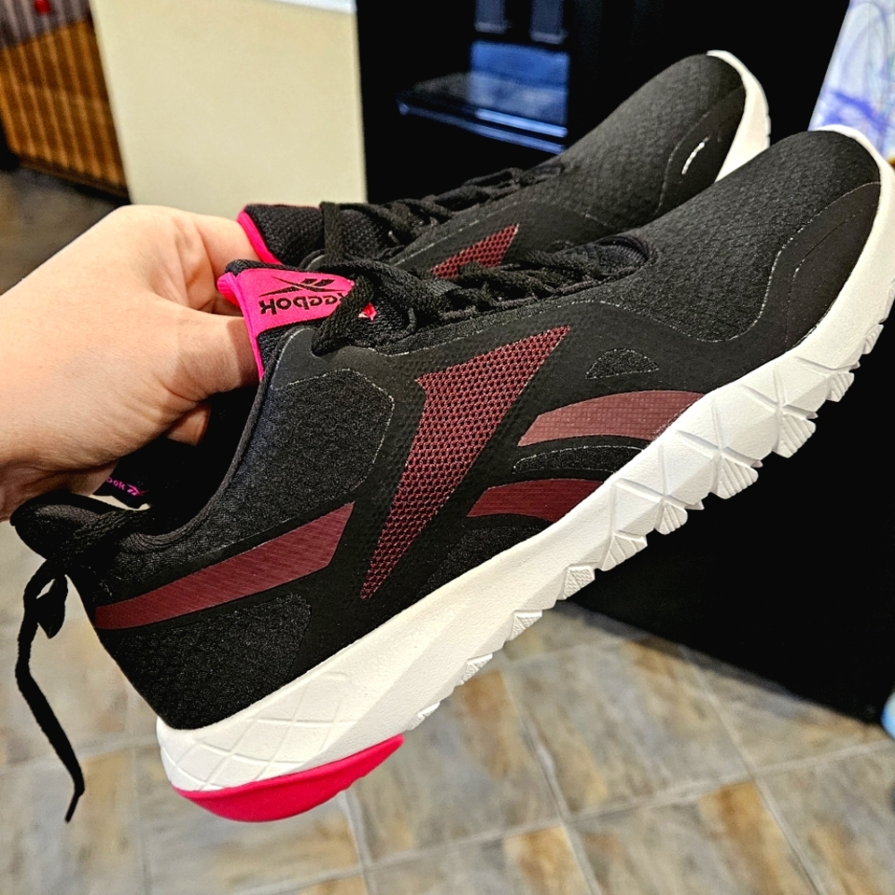 NWT Reebok Women's training shoes